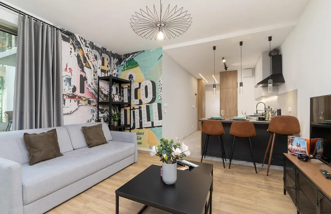 Kraków Rynek Podgórski Studio by Renters-1